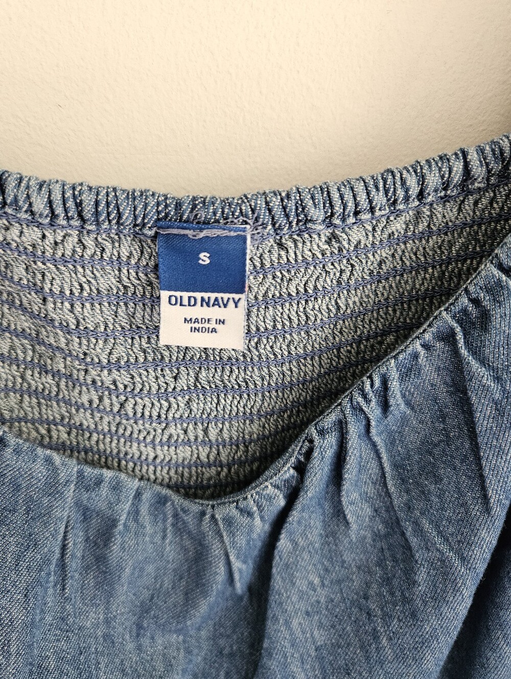 Old Navy Denim Puff Sleeve Mini Dress - Picture 3 of 4